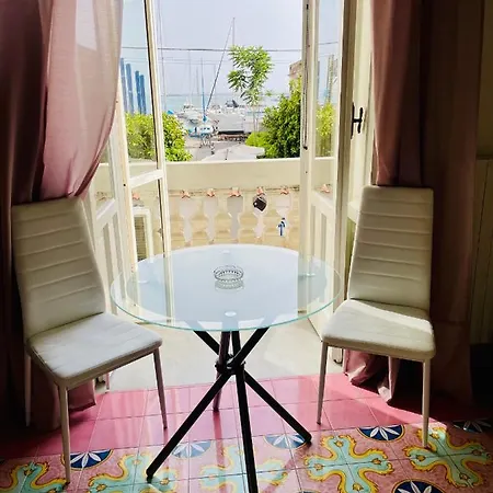 Bed & Breakfast Be Happy Salerno